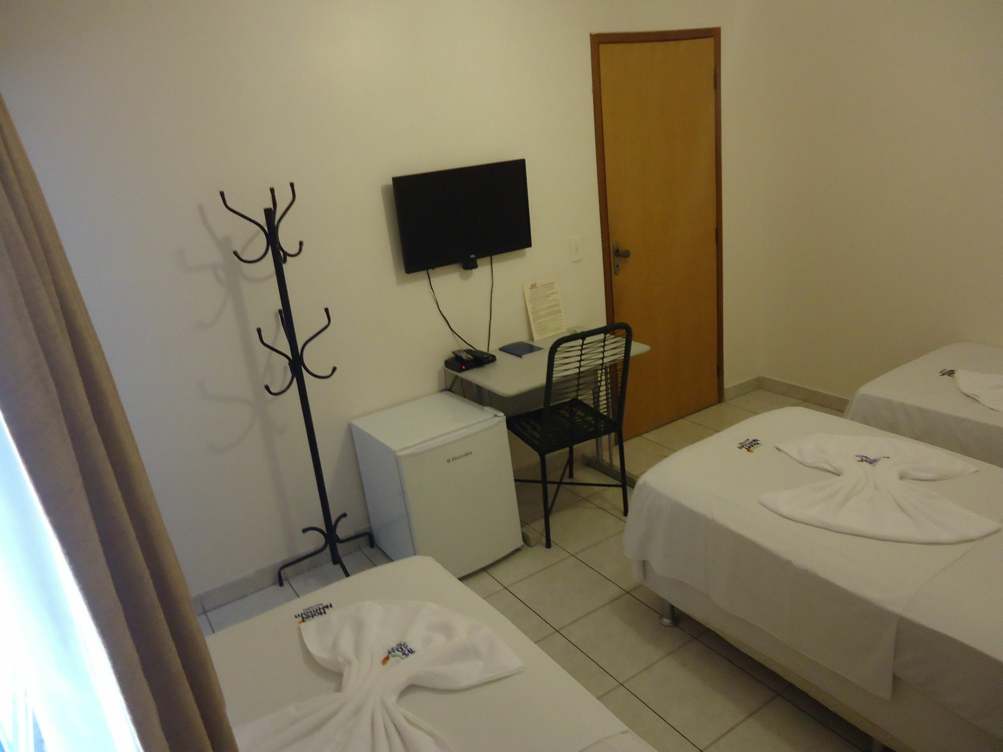M & A Hotel Гояния Экстерьер фото