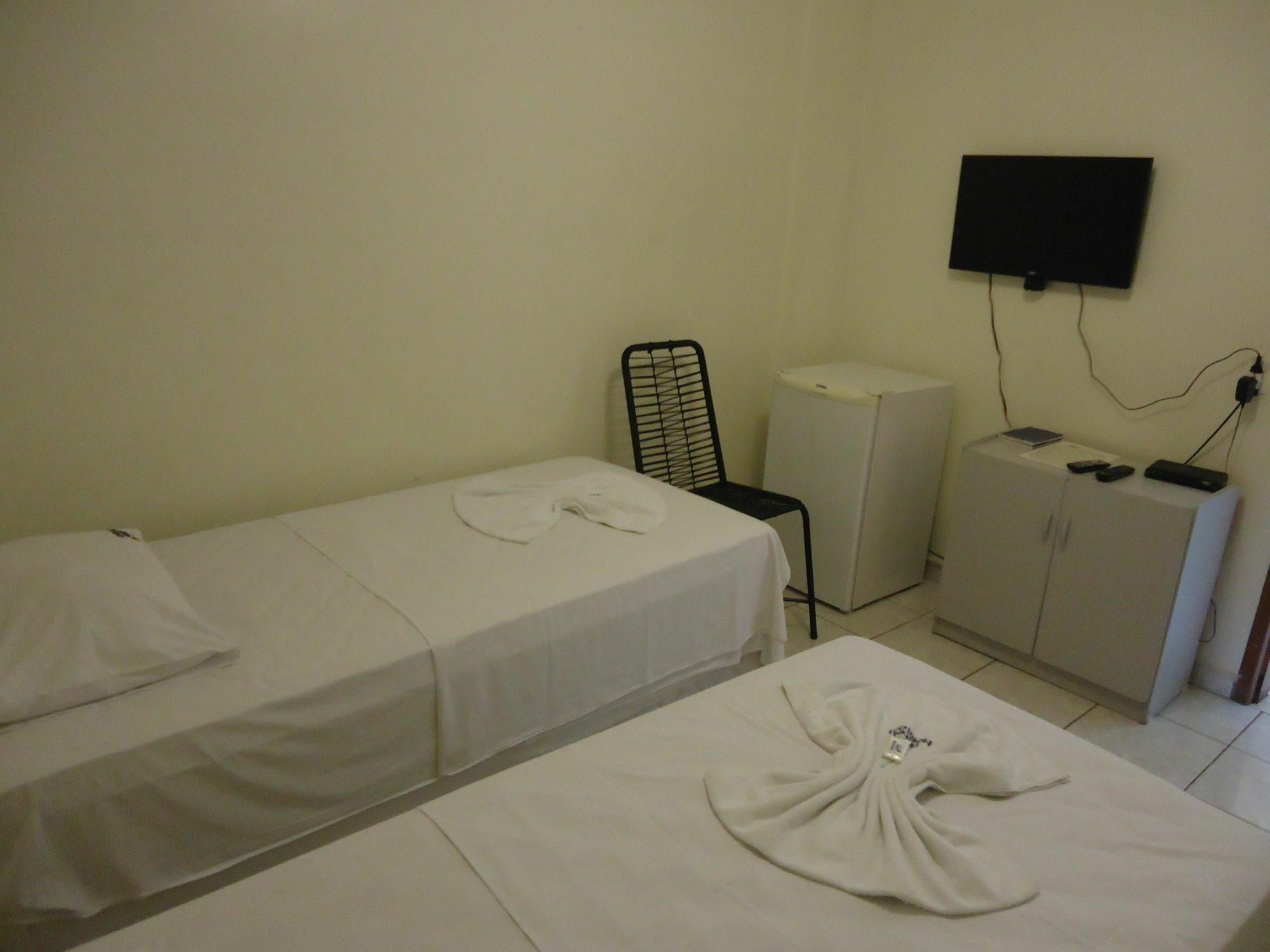 M & A Hotel Гояния Экстерьер фото